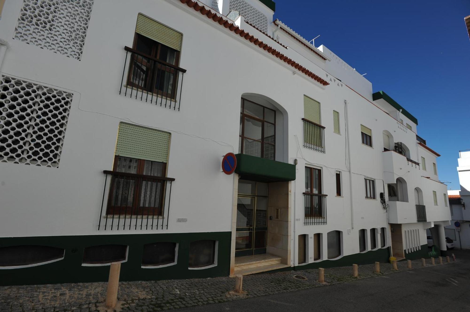 Lagos Central Apartments Ap 3 Bagian luar foto